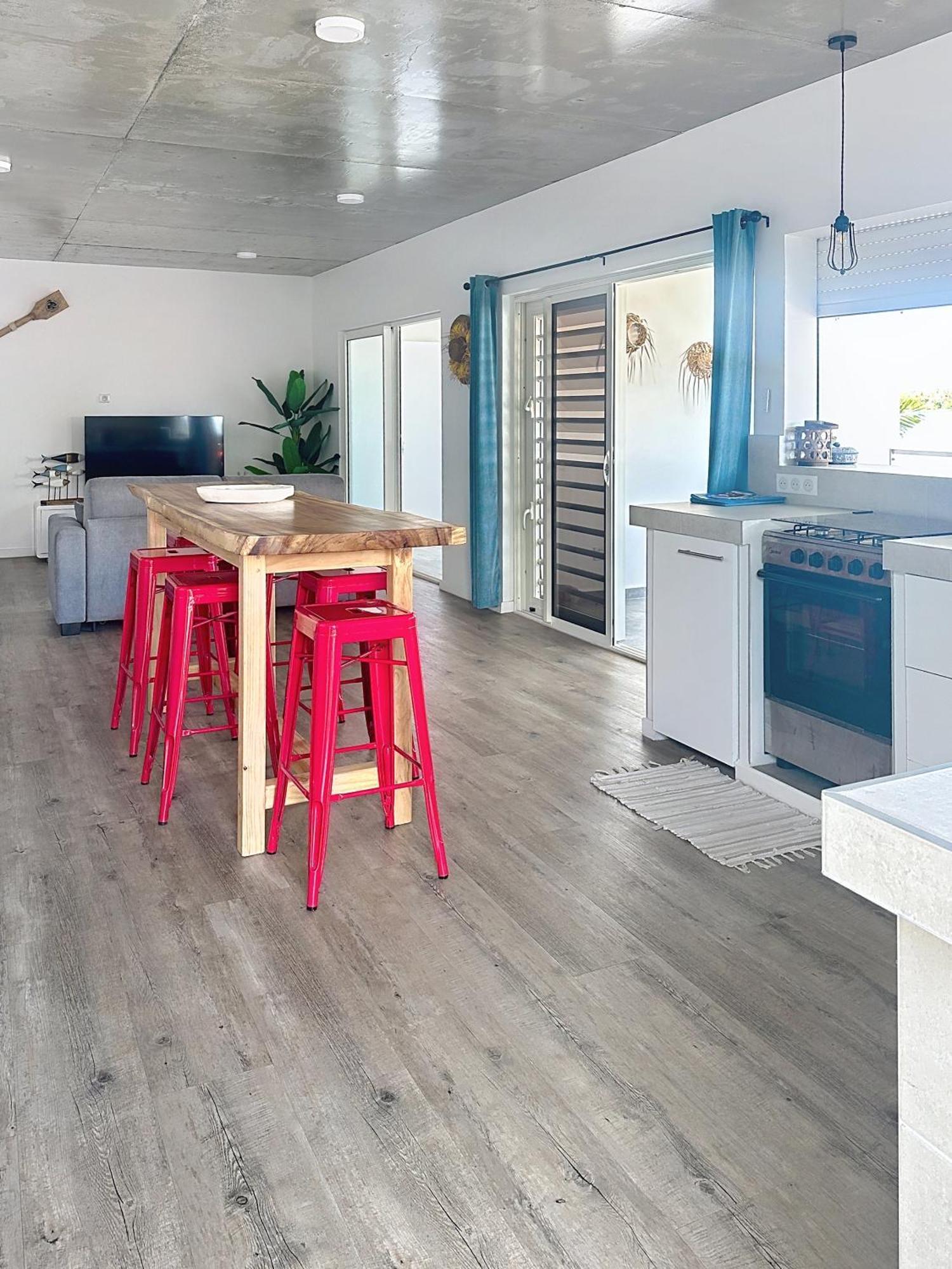 Pension Irivai, Appartement Uo Uo 3 Chambres Vue Mer Uturoa Bagian luar foto