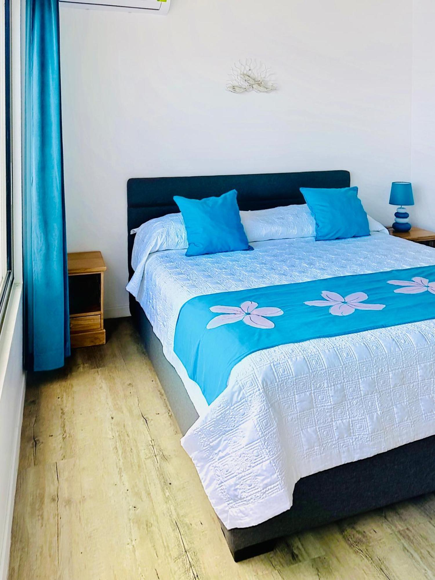 Pension Irivai, Appartement Uo Uo 3 Chambres Vue Mer Uturoa Bagian luar foto